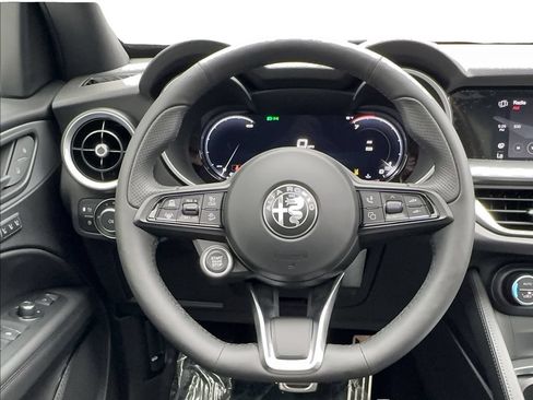 New 2026 Alfa Romeo Stelvio Sprint w/ Convenience Package AWD/4WD image 37