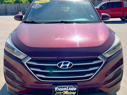 Used 2016 Hyundai Tucson SE FWD image 2
