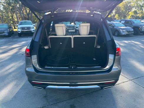 Used 2025 Mercedes-Benz GLS 450 4MATIC image 33