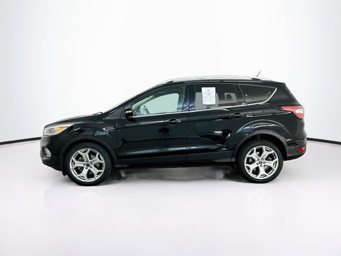 Used 2018 Ford Escape Titanium FWD image 4