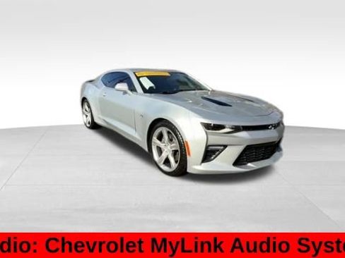 Used 2017 Chevrolet Camaro SS image 10