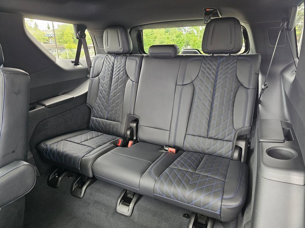 New 2026 Cadillac Escalade IQL Luxury AWD/4WD image 18