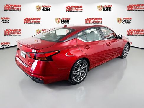 Certified 2023 Nissan Altima 2.0 SR FWD image 18