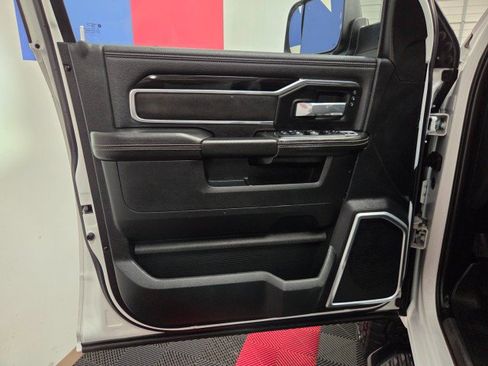 Used 2021 RAM 2500 Laramie w/ Night Edition AWD/4WD image 32