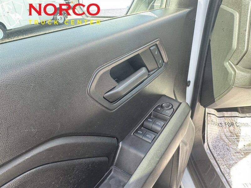Used 2023 Chevrolet Colorado W/T RWD image 16