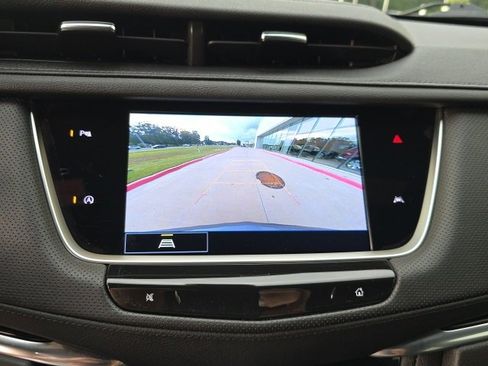 Used 2023 Cadillac XT6 Luxury image 27