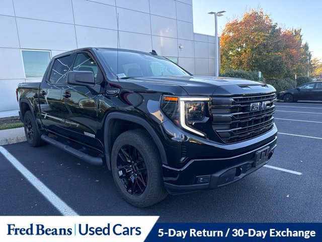 Used 2023 GMC Sierra 1500 Elevation AWD/4WD image 1
