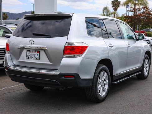 Used 2011 Toyota Highlander 2WD image 22