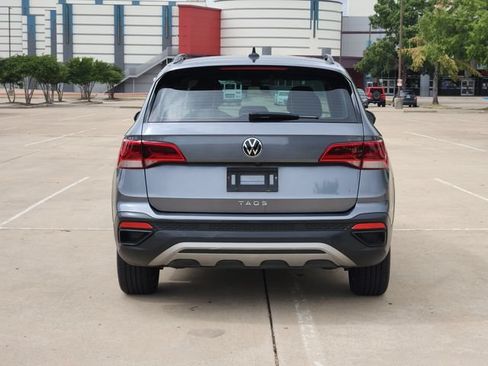 Used 2022 Volkswagen Taos S FWD image 6