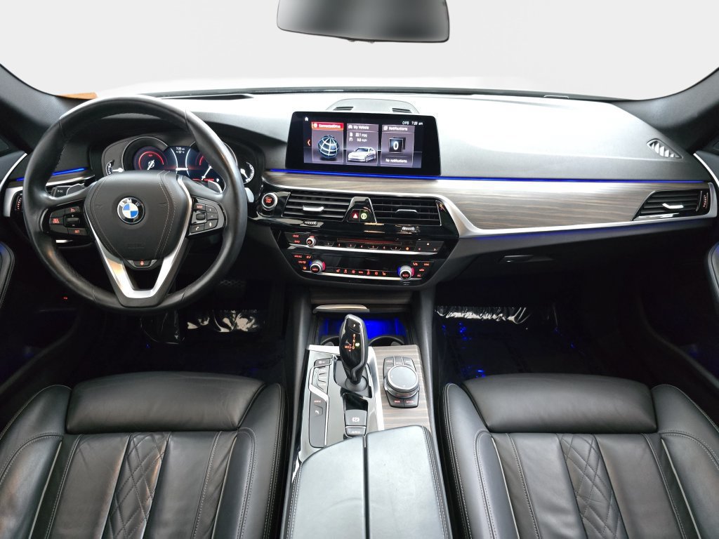 Used 2019 BMW 530e xDrive w/ Convenience Package AWD/4WD image 12