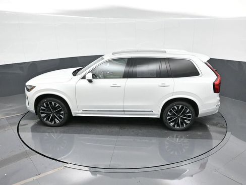 New 2026 Volvo XC90 B6 Ultra w/ Protection Package image 23