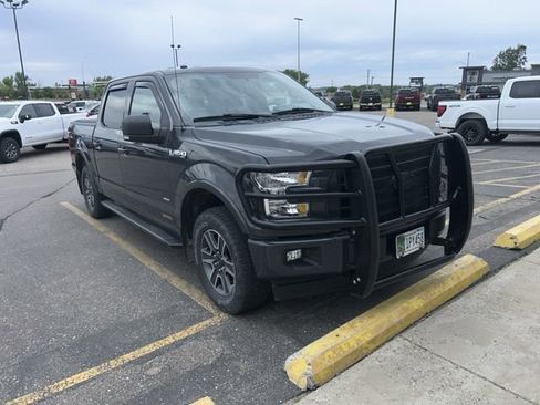 Used 2016 Ford F150 XLT w/ Equipment Group 302A Luxury AWD/4WD image 3