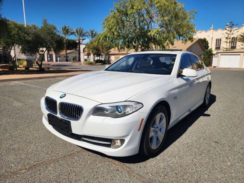 Used 2013 BMW 528i Sedan RWD image 13