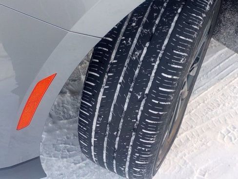 Used 2023 Chevrolet Equinox RS image 9