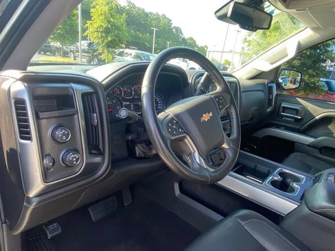 Used 2015 Chevrolet Silverado 1500 LTZ Z71 w/ LTZ Plus Package AWD/4WD image 9