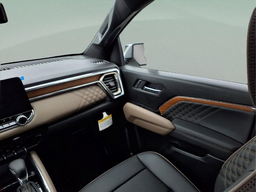 New 2026 GMC Canyon Denali AWD/4WD image 26