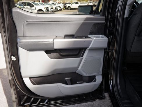 Used 2022 Ford F150 XLT w/ Equipment Group 302A High image 33