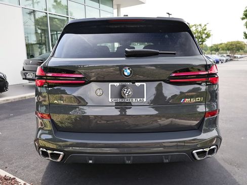 New 2026 BMW X5 M60i w/ Climate Comfort Package AWD/4WD image 10