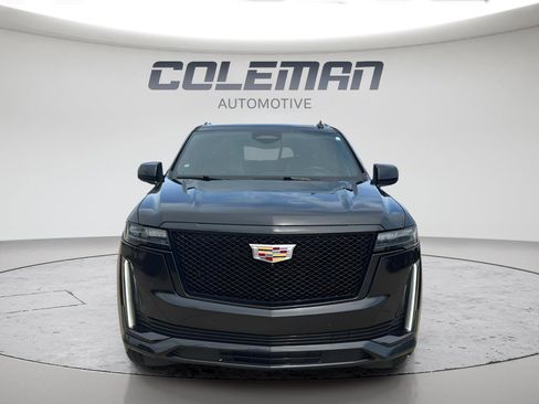 Used 2024 Cadillac Escalade Sport image 2