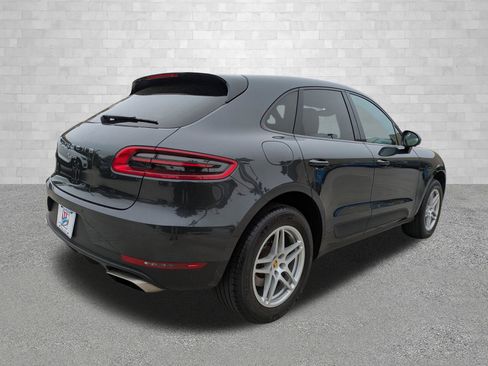 Used 2018 Porsche Macan image 2