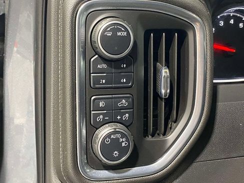 Used 2022 Chevrolet Silverado 1500 RST w/ Convenience Package II AWD/4WD image 20