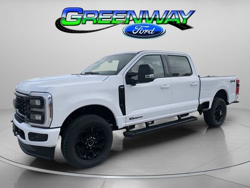 New 2026 Ford F250 Lariat w/ Black Appearance Package AWD/4WD image 1