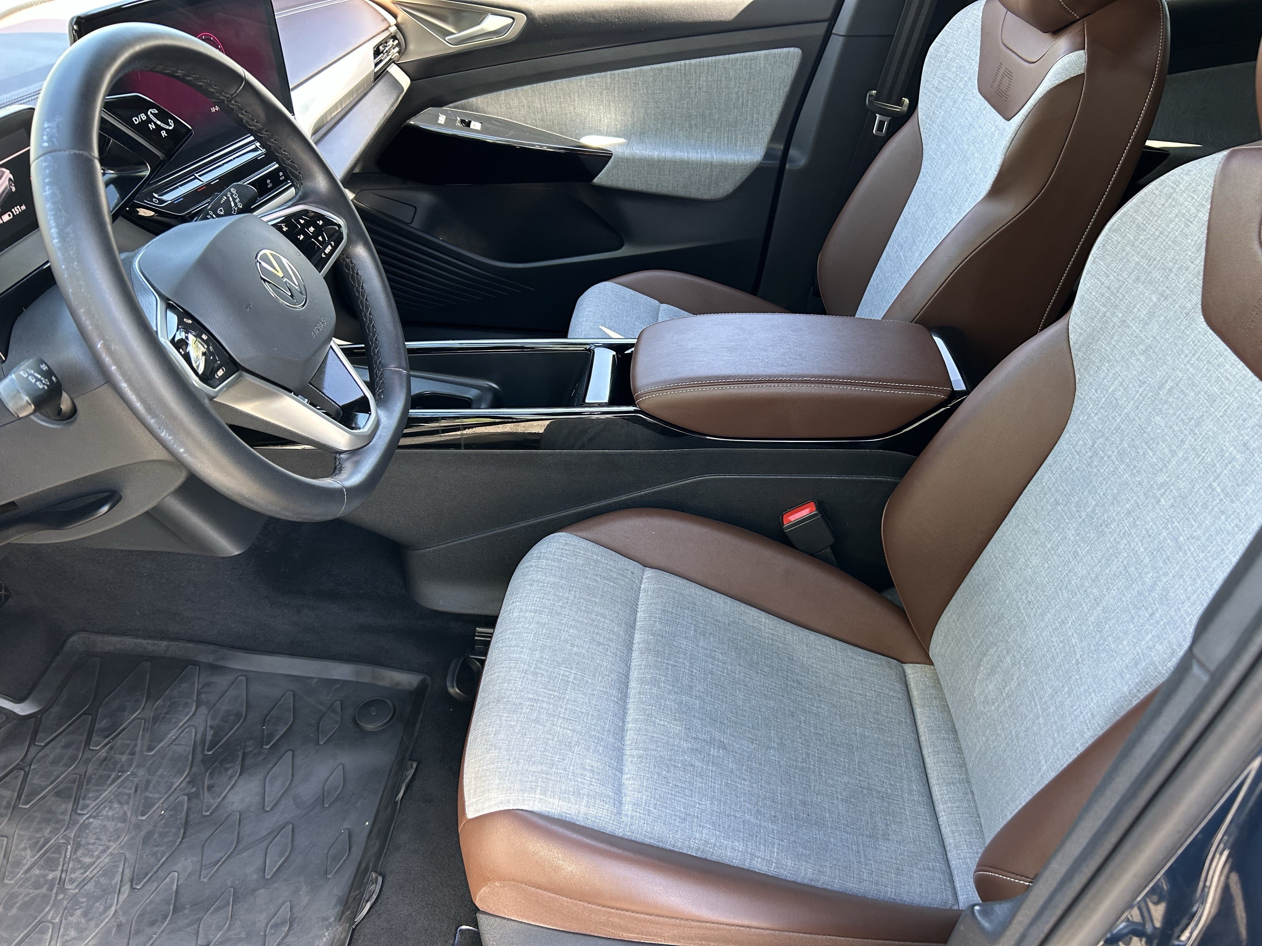 Used 2023 Volkswagen ID.4 Pro RWD image 17