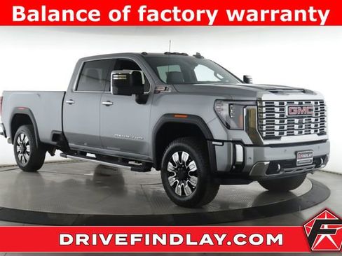 Used 2026 GMC Sierra 3500 Denali w/ Denali Reserve Package AWD/4WD image 1
