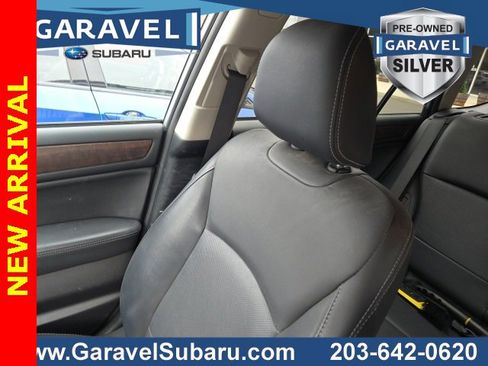 Used 2017 Subaru Outback 3.6R Limited image 7