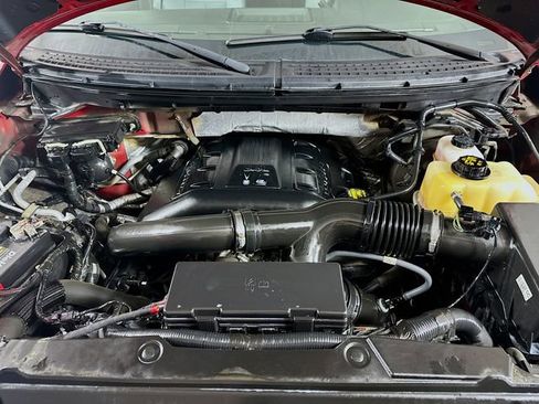 Used 2012 Ford F150 XLT w/ XLT Chrome Pkg image 28