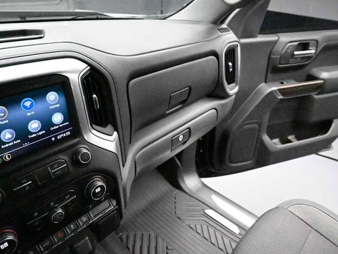 Used 2020 Chevrolet Silverado 1500 LT Trail Boss w/ Convenience Package AWD/4WD image 21