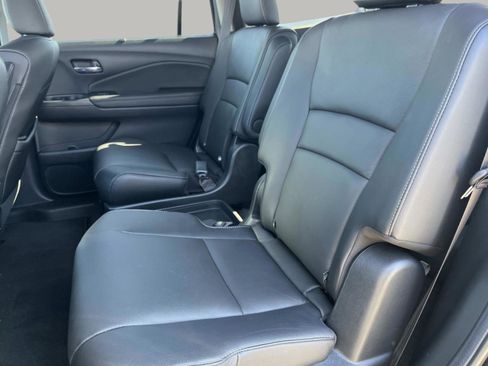 Used 2022 Honda Pilot Touring image 22
