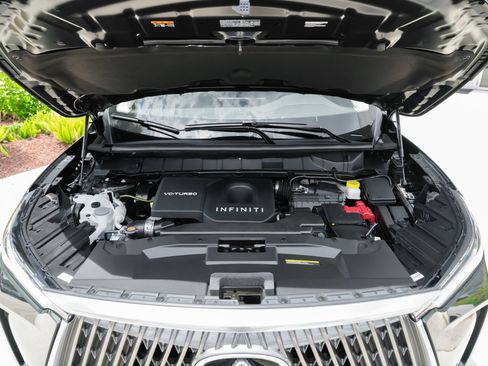 Certified 2026 INFINITI QX60 Luxe w/ Cargo Package FWD image 42