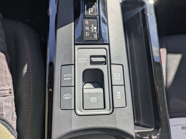 New 2027 Toyota Prius Plug-In Hybrid FWD image 28