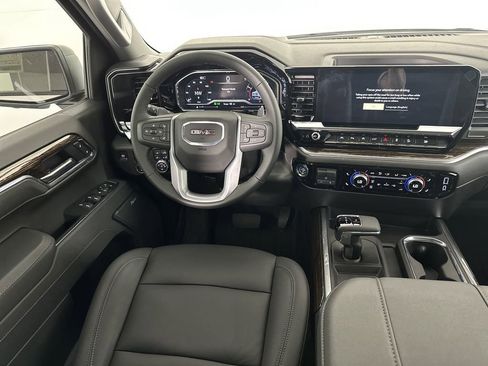 New 2025 GMC Sierra 1500 Elevation w/ Elevation Premium Package image 22