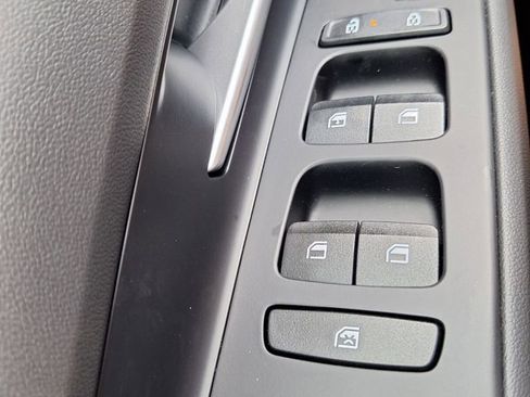 Used 2026 Hyundai Elantra SE image 18