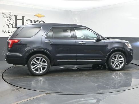 Used 2017 Ford Explorer Limited AWD/4WD image 36