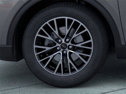 New 2025 Ford Escape SE image 19