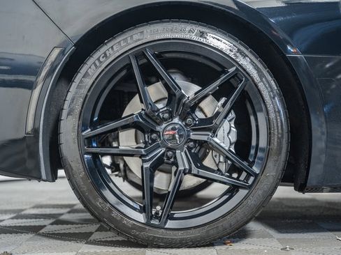 Used 2014 Chevrolet Corvette Stingray Convertible w/ 2LT Preferred Equipment Group image 18