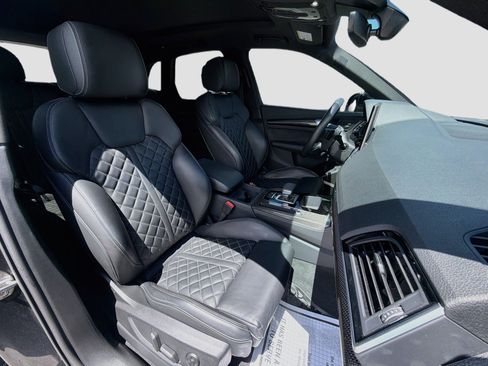 Used 2024 Audi SQ5 Premium Plus AWD/4WD image 16