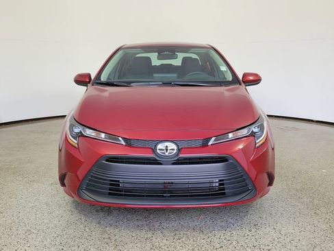 Used 2026 Toyota Corolla LE image 3