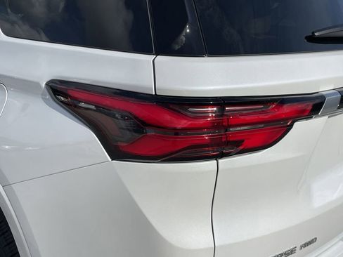 Certified 2023 Chevrolet Traverse Premier image 8