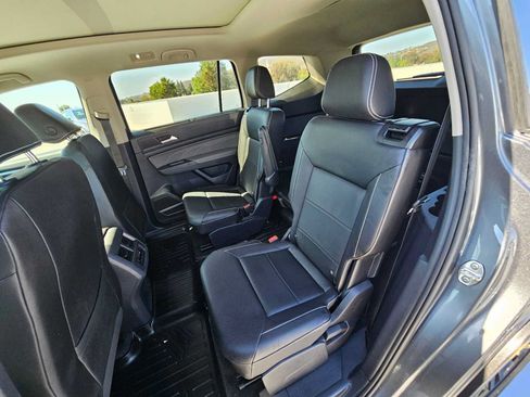 Used 2022 Volkswagen Atlas SE FWD image 18
