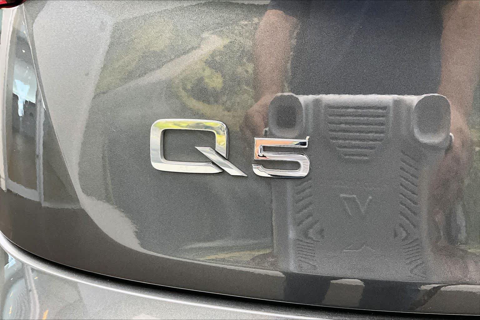 Certified 2024 Audi Q5 2.0T Premium Plus w/ Premium Plus Package AWD/4WD image 32