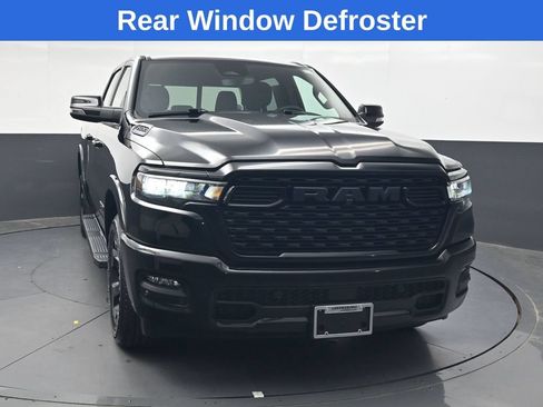 Used 2025 RAM 1500 Big Horn RWD image 10