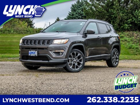 Used 2021 Jeep Compass Latitude w/ Sun and Sound Group AWD/4WD image 1