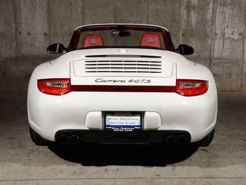 Used 2012 Porsche 911 Carrera 4 GTS image 12