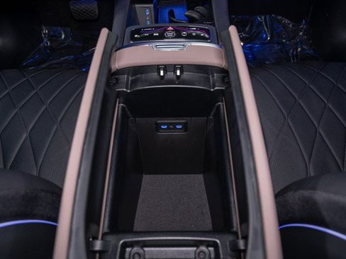 Certified 2023 Mercedes-Benz EQS 580 4MATIC Sedan image 25