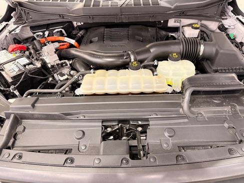 Used 2021 Ford F150 XLT w/ Equipment Group 302A High AWD/4WD image 7