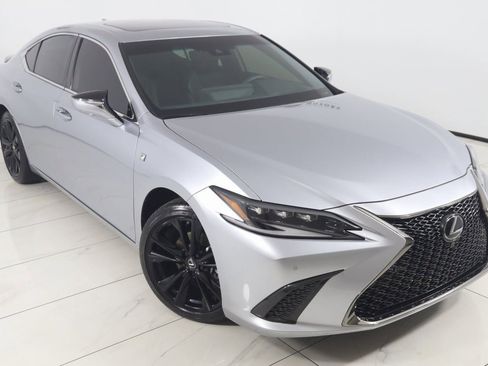 Used 2024 Lexus ES 300h F Sport w/ Accessory Package (Z2) image 20